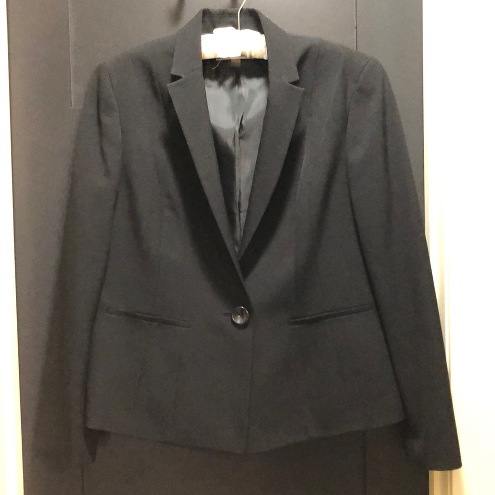 Classic Black Kasper Blazer Size 14